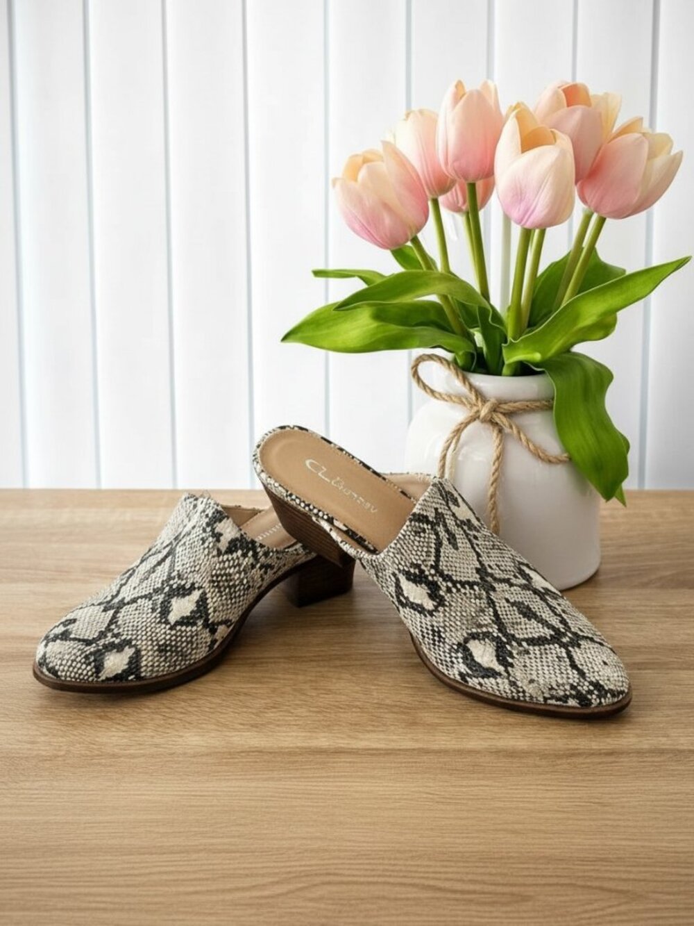 Snakeskin Print Mule Flats Pointed Toe Slip On Shoes 8.5